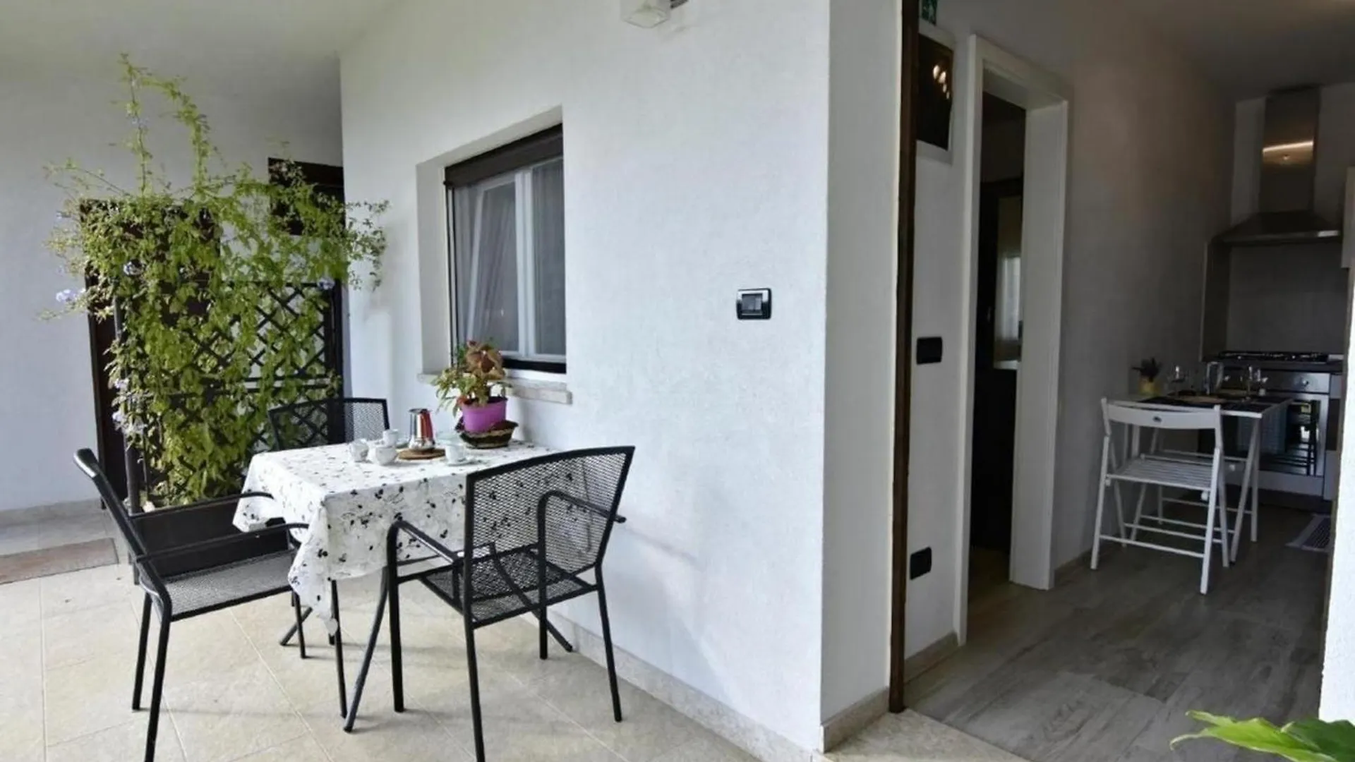 Daire Neue Wohnung In Valica Mit Grossem Garten Umag Hırvatistan